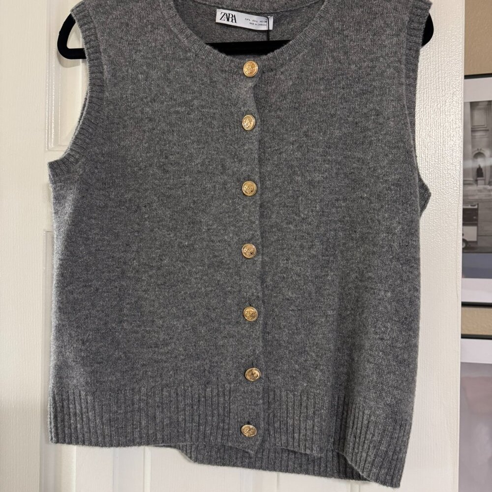 Zara Grey Knit Vest (Size L) NWT